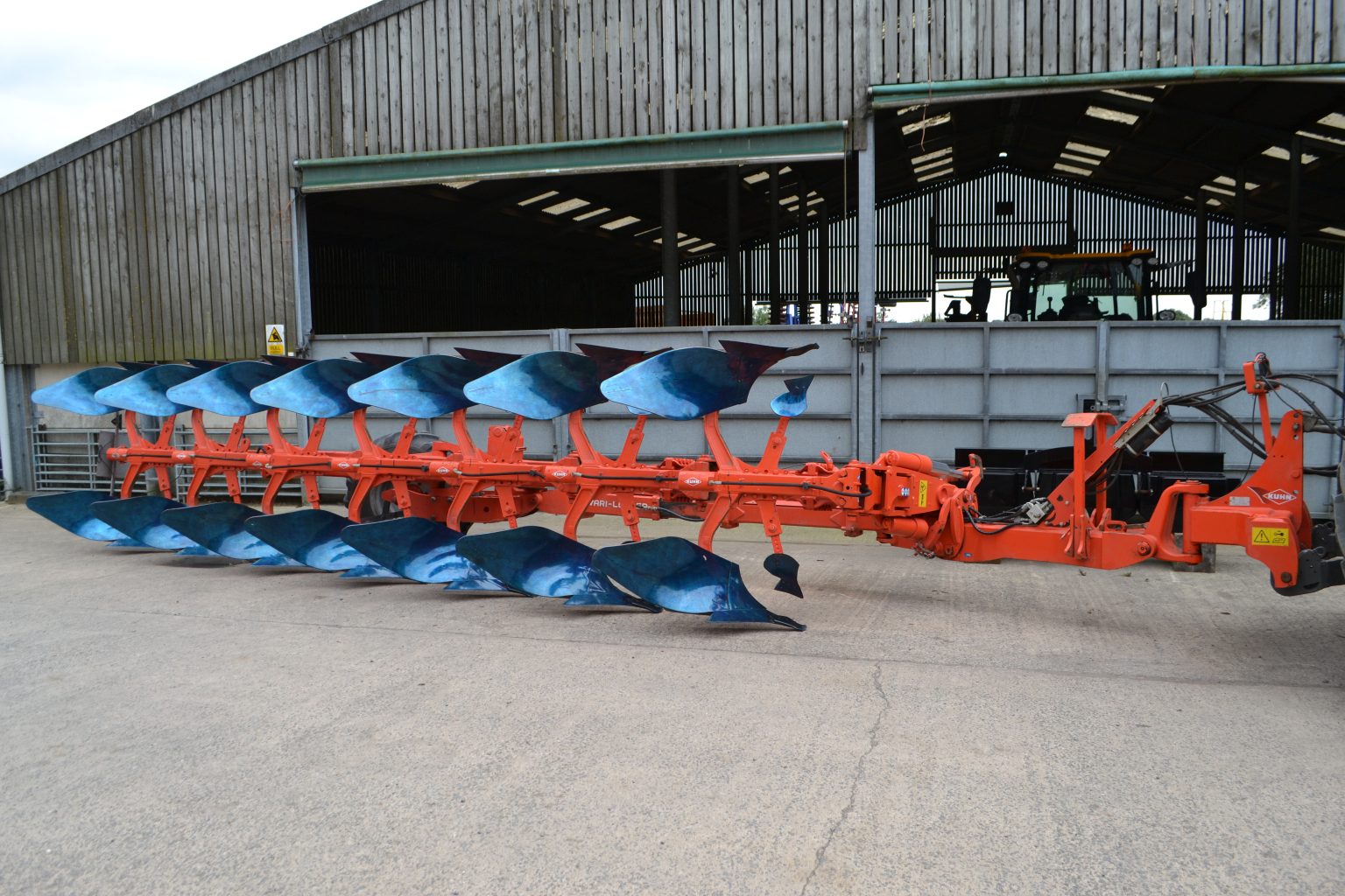 Kuhn Semi Mounted Plough Midlands AgriPlant