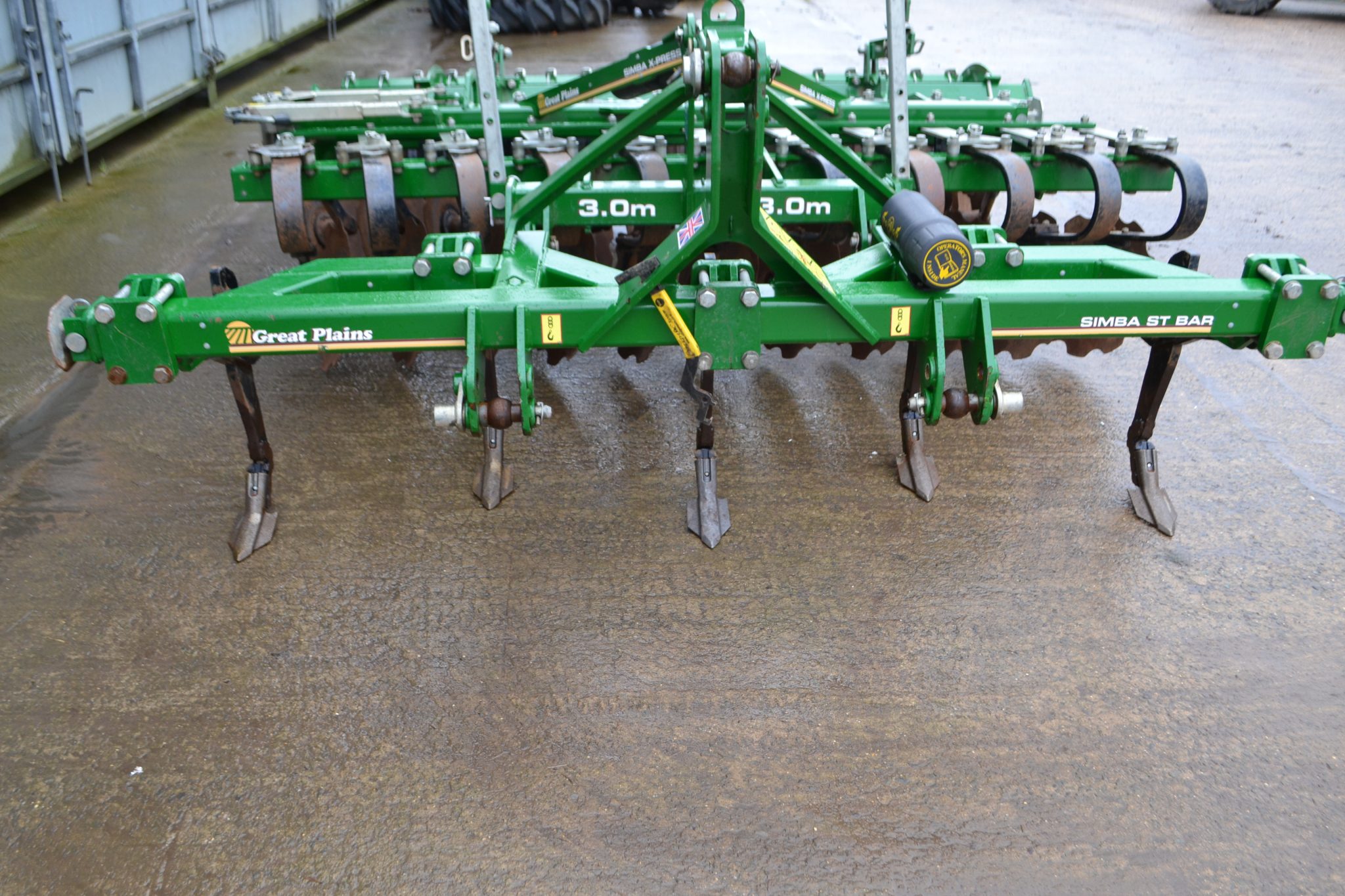 Great Plains Cultivator with ST Bar - Image 2