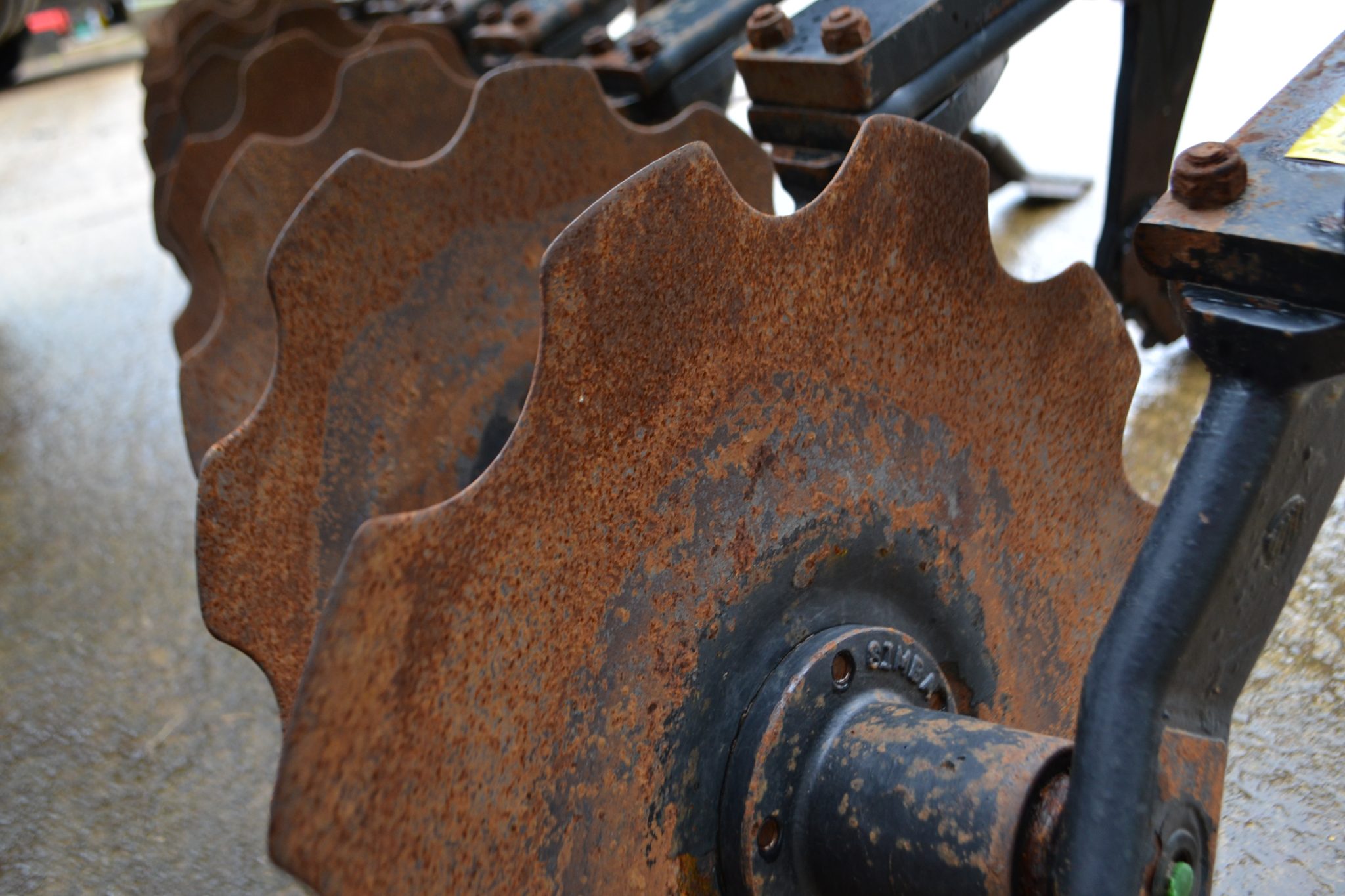 Great Plains Cultivator with ST Bar - Image 8