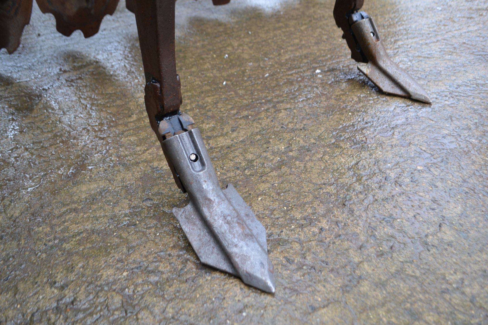 Great Plains Cultivator with ST Bar - Image 12