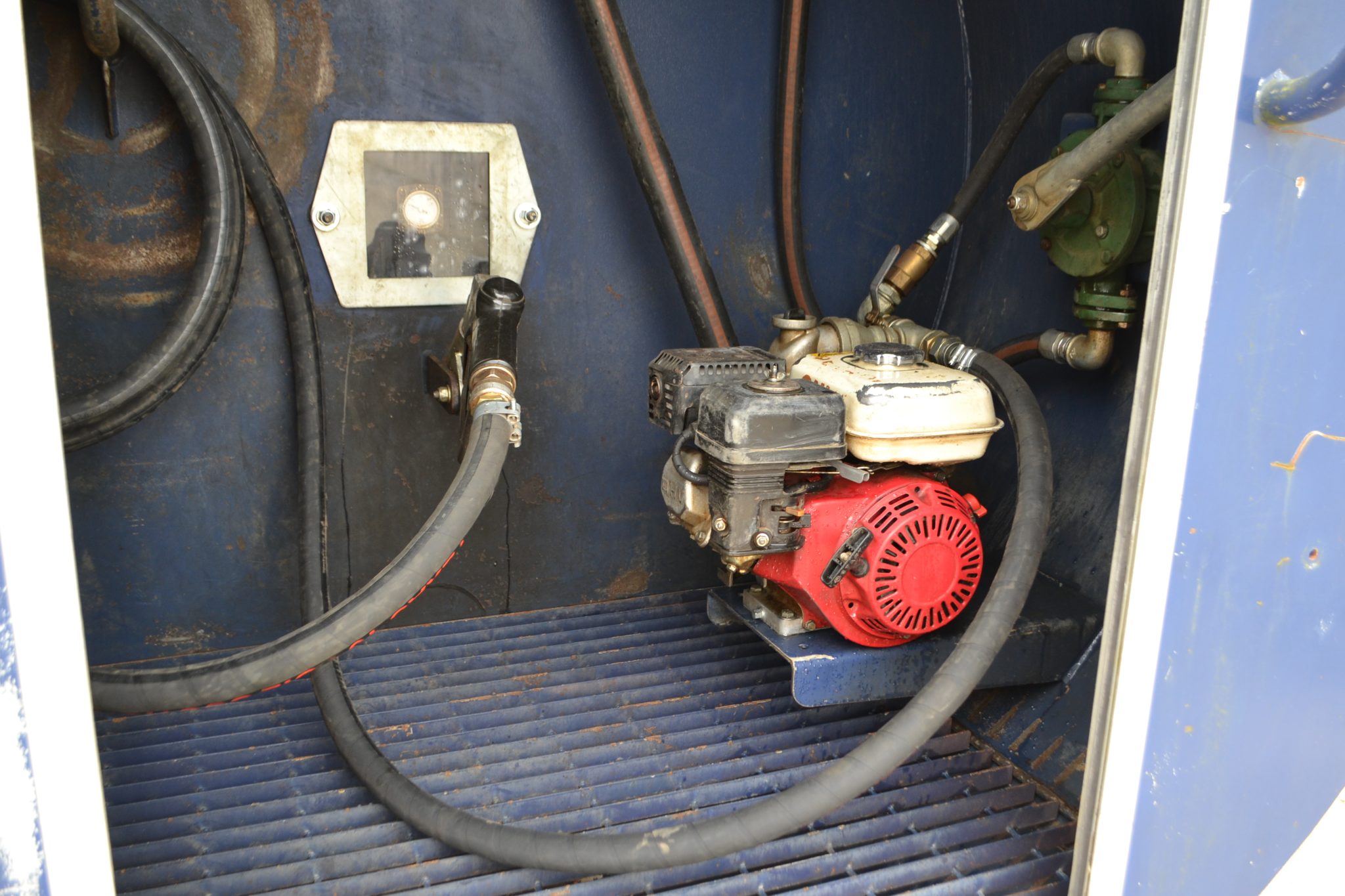 Fuel Proof Bunded Diesel Bowser - Image 5