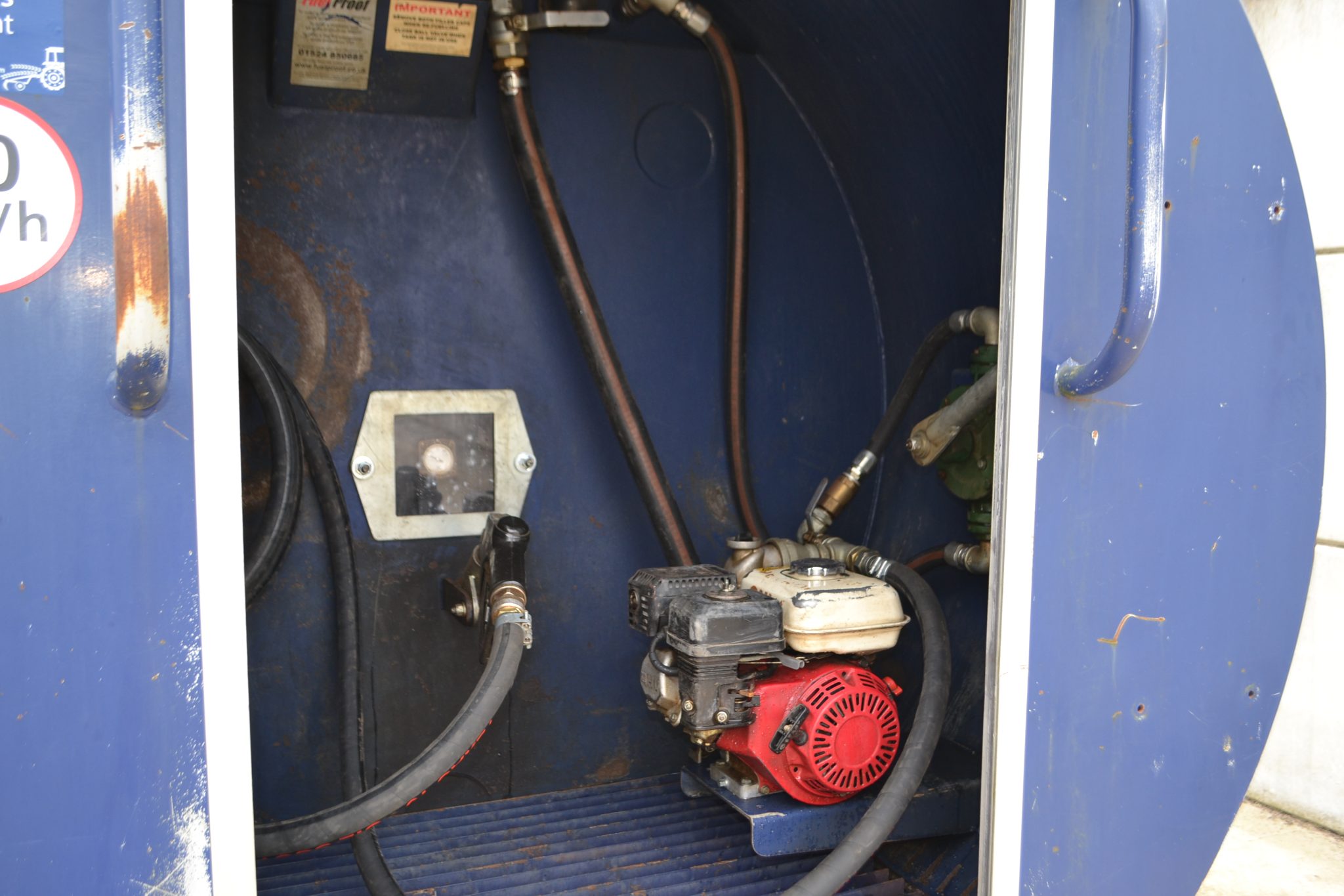 Fuel Proof Bunded Diesel Bowser - Image 6