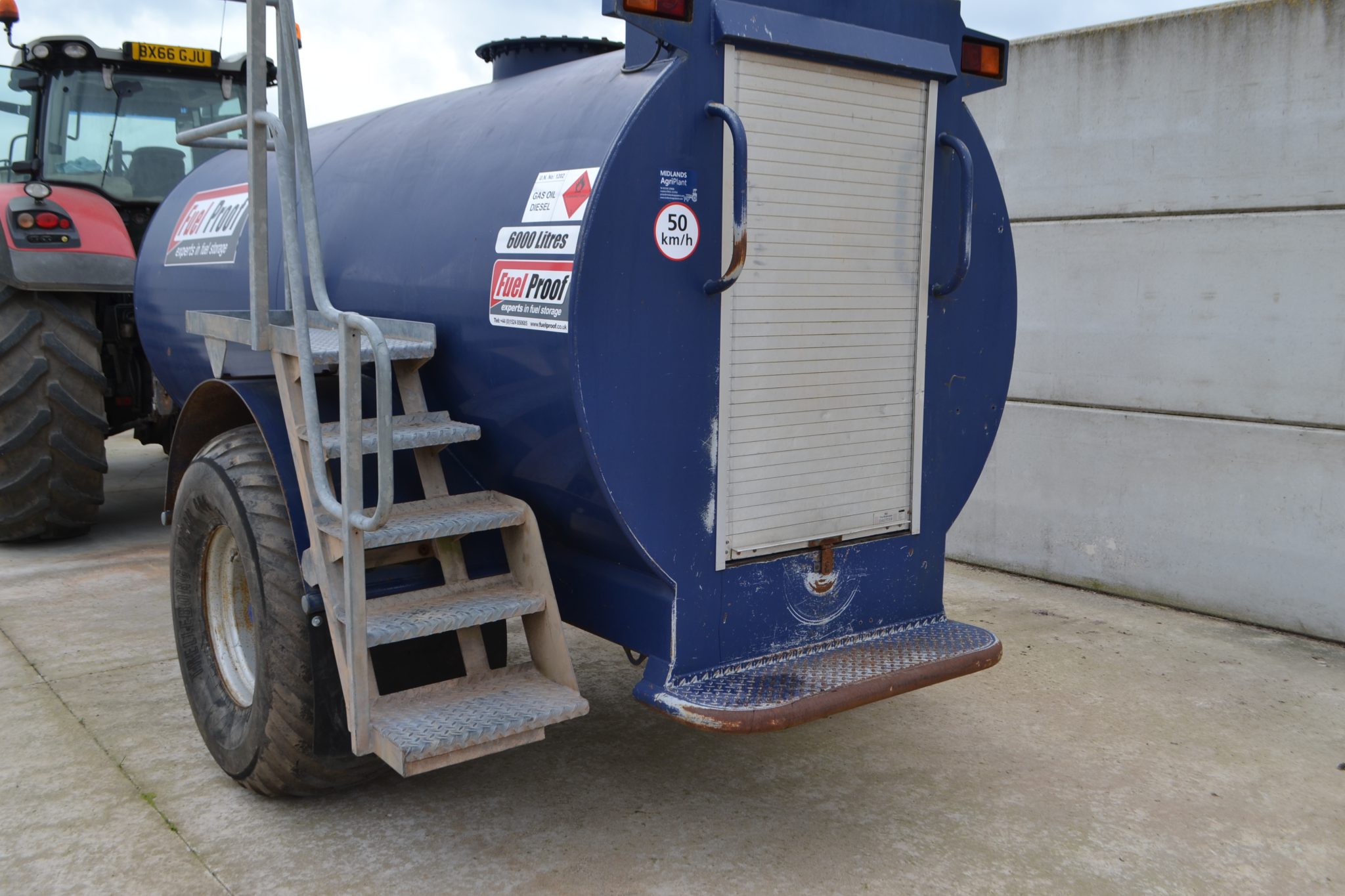 Fuel Proof Bunded Diesel Bowser - Image 7