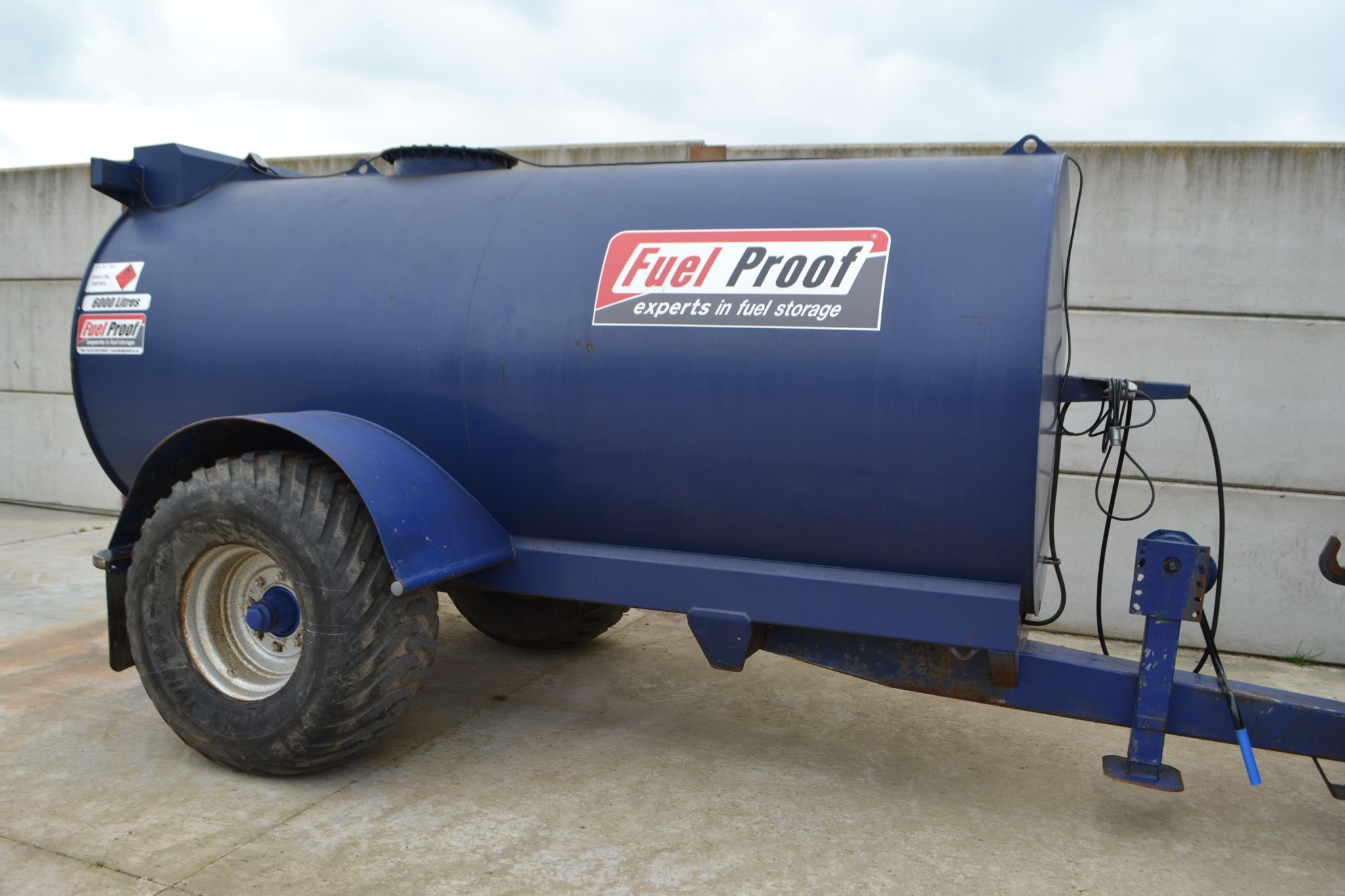 Fuel Proof Bunded Diesel Bowser - Image 11