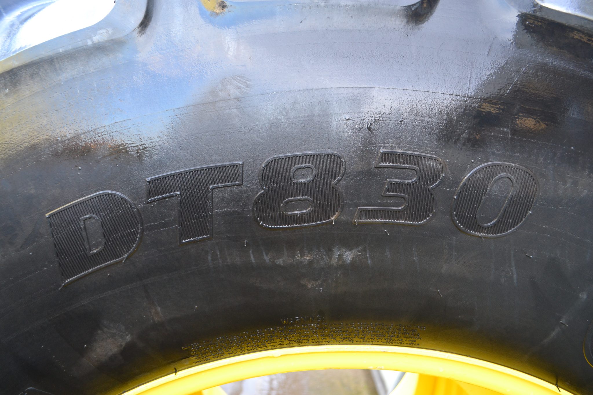 John Deere Flotation Rear Wheels - Image 6