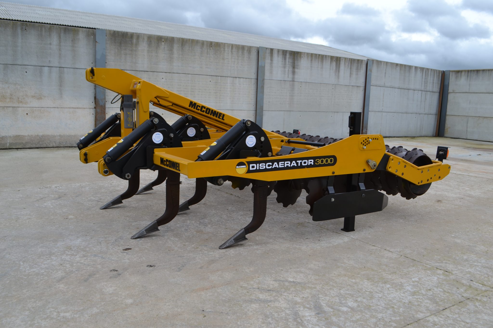 Mc Connel 3 Metre Discaerator Cultivator - Image 6