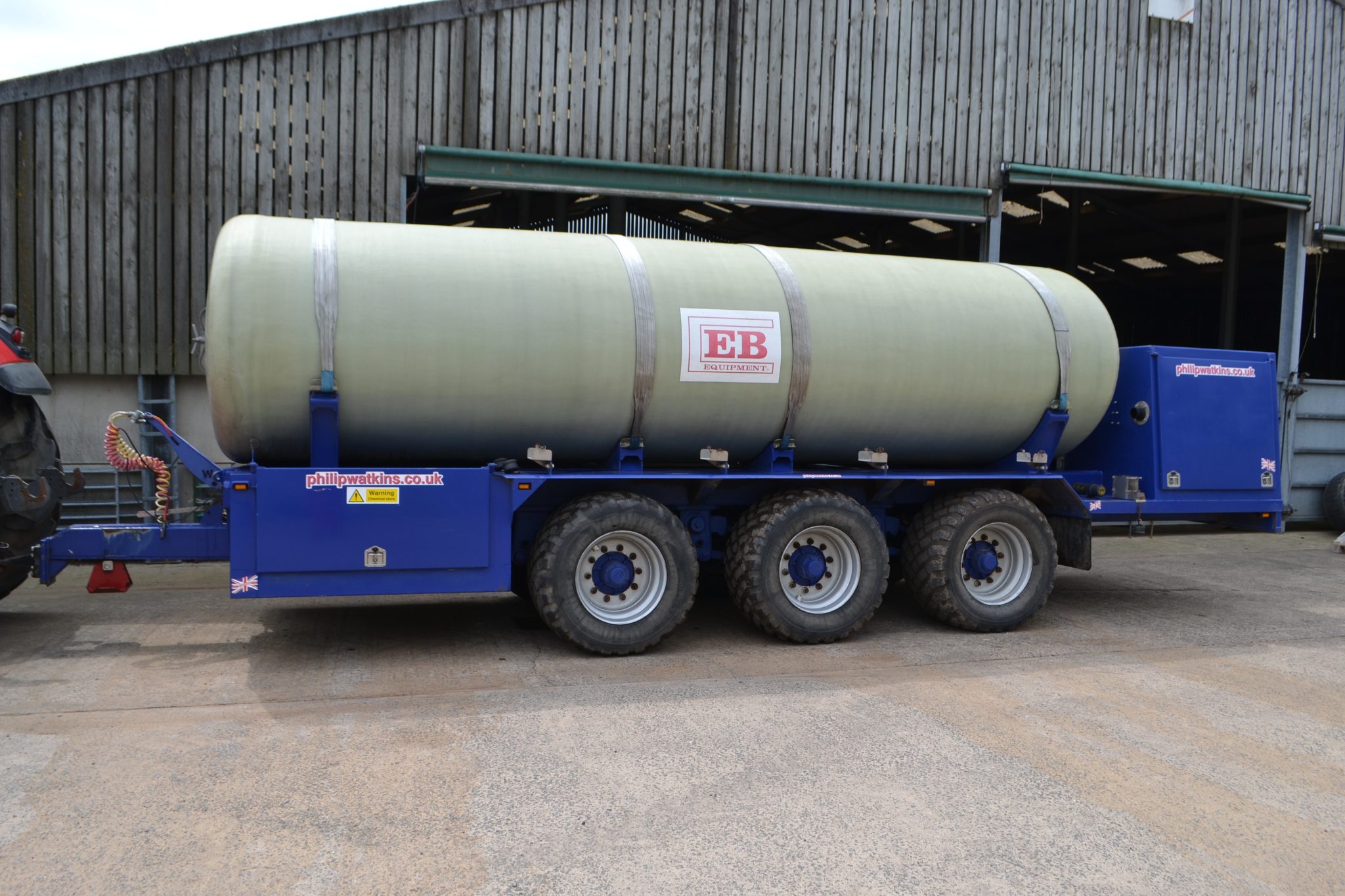 Watkins Tri-Axle Water / Liquid Fertilizer Bowser - Image 7