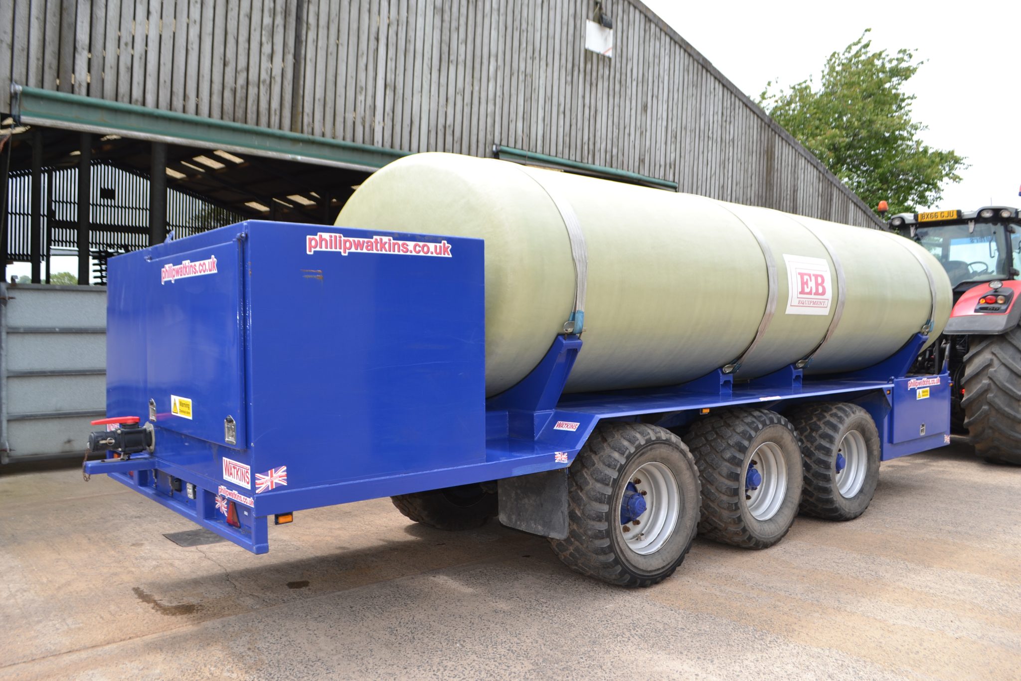 Watkins Tri-Axle Water / Liquid Fertilizer Bowser - Image 5