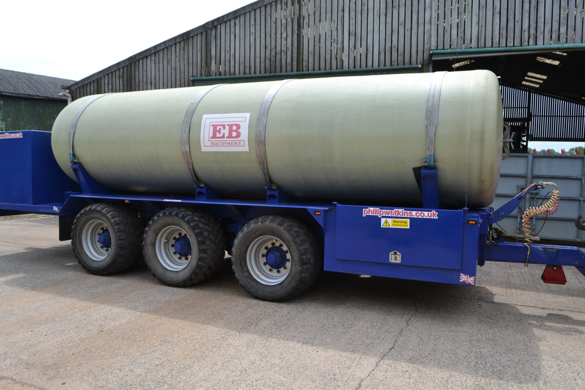 Watkins Tri-Axle Water / Liquid Fertilizer Bowser - Image 3