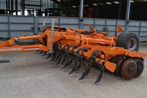 Simba 5.5 Metre Culti-Press